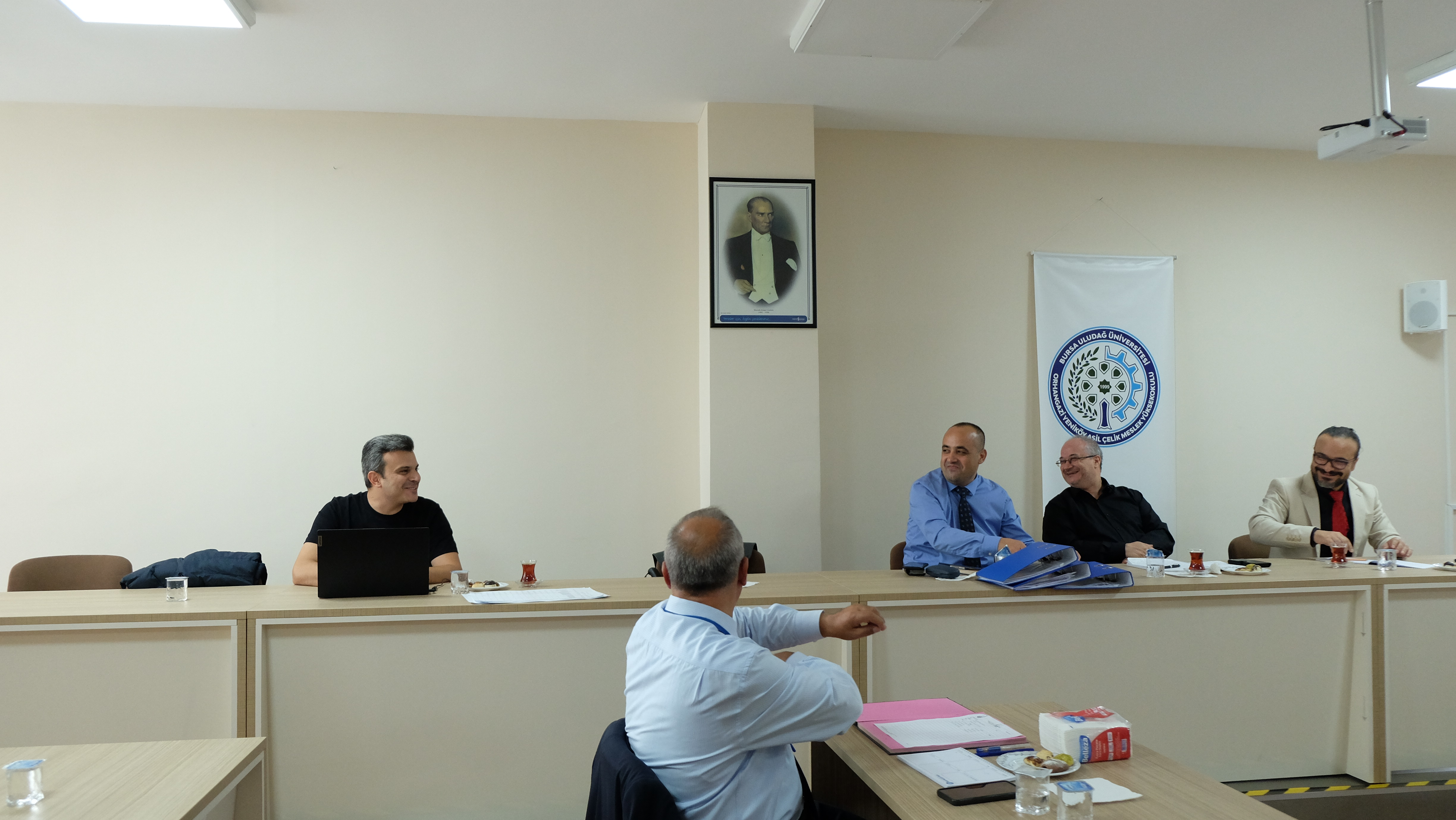 OYAÇ MYO’da MEDEK Öncesi Önemli Adım: Akran Değerlendirmesi Başarıyla Tamamlandı